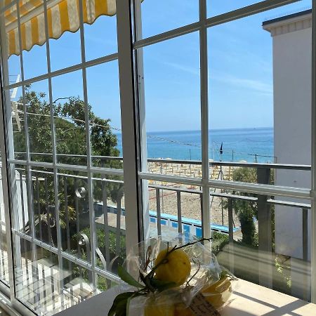 Residence Villa Ombrosa Spotorno Ngoại thất bức ảnh
