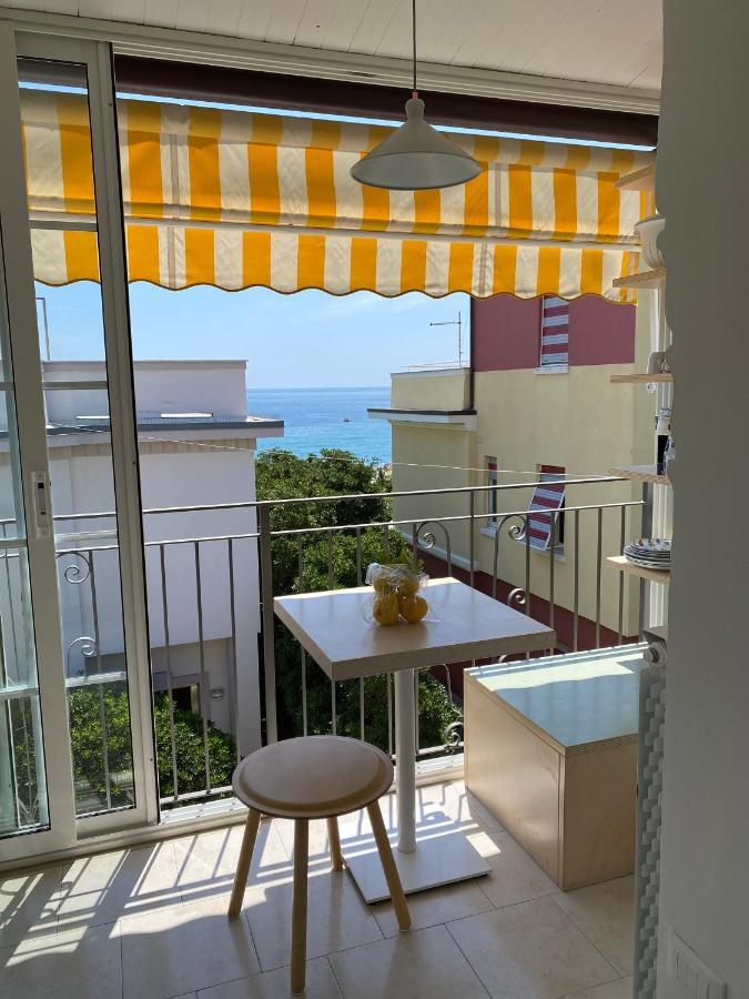 Residence Villa Ombrosa Spotorno Ngoại thất bức ảnh