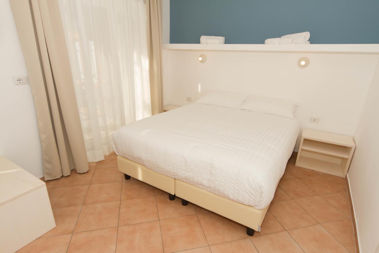 Residence Villa Ombrosa Spotorno Ngoại thất bức ảnh